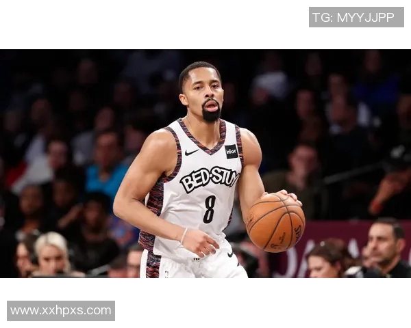 雄鹿队替补奇兵库兹马:英雄联盟防守大闸的完美转型 雄鹿队替补奇兵库兹马:英雄联盟防守大闸的完美转型