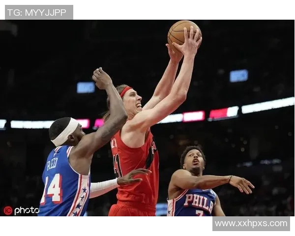 马克西狂砍31分助力76人客场逆袭猛龙展现强大实力 马克西狂砍31分助力76人客场逆袭猛龙展现强大实力