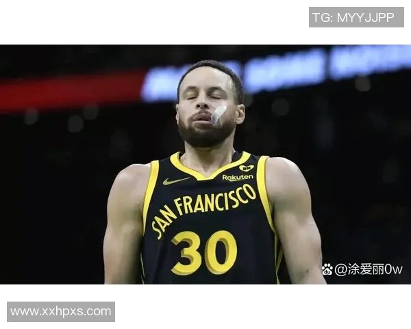 库里情绪失控因恶意犯规争议,勇士队防守漏洞与季后赛前景分析,附加赛风险加剧